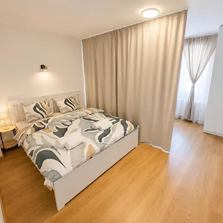 Lan Urban With Prime Location And Parking Apartment