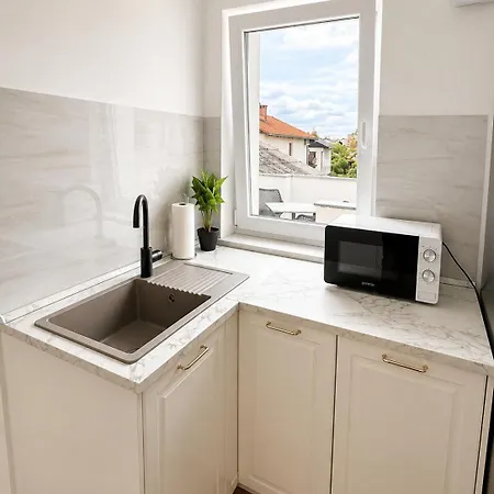 Lan Urban With Prime Location And Parking Apartment Ljubljana