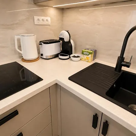 Apartment Lan Urban With Prime Location And Parking *